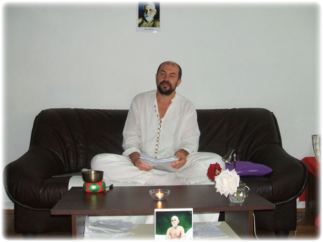 10-day Hridaya Silent Retreat with Sahajananda, August 2020, online and on-site